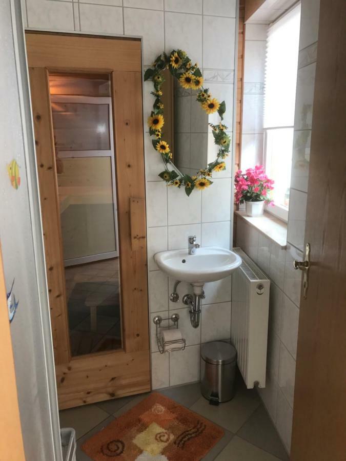 Ferienwohnung Hoppelnase Mit Eigener Sauna 랭겐스타인 외부 사진